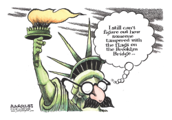 BROOKLYN BRIDGE FLAGS CHANGED  by Jimmy Margulies