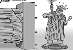 Statue of Trump by Steve Greenberg
